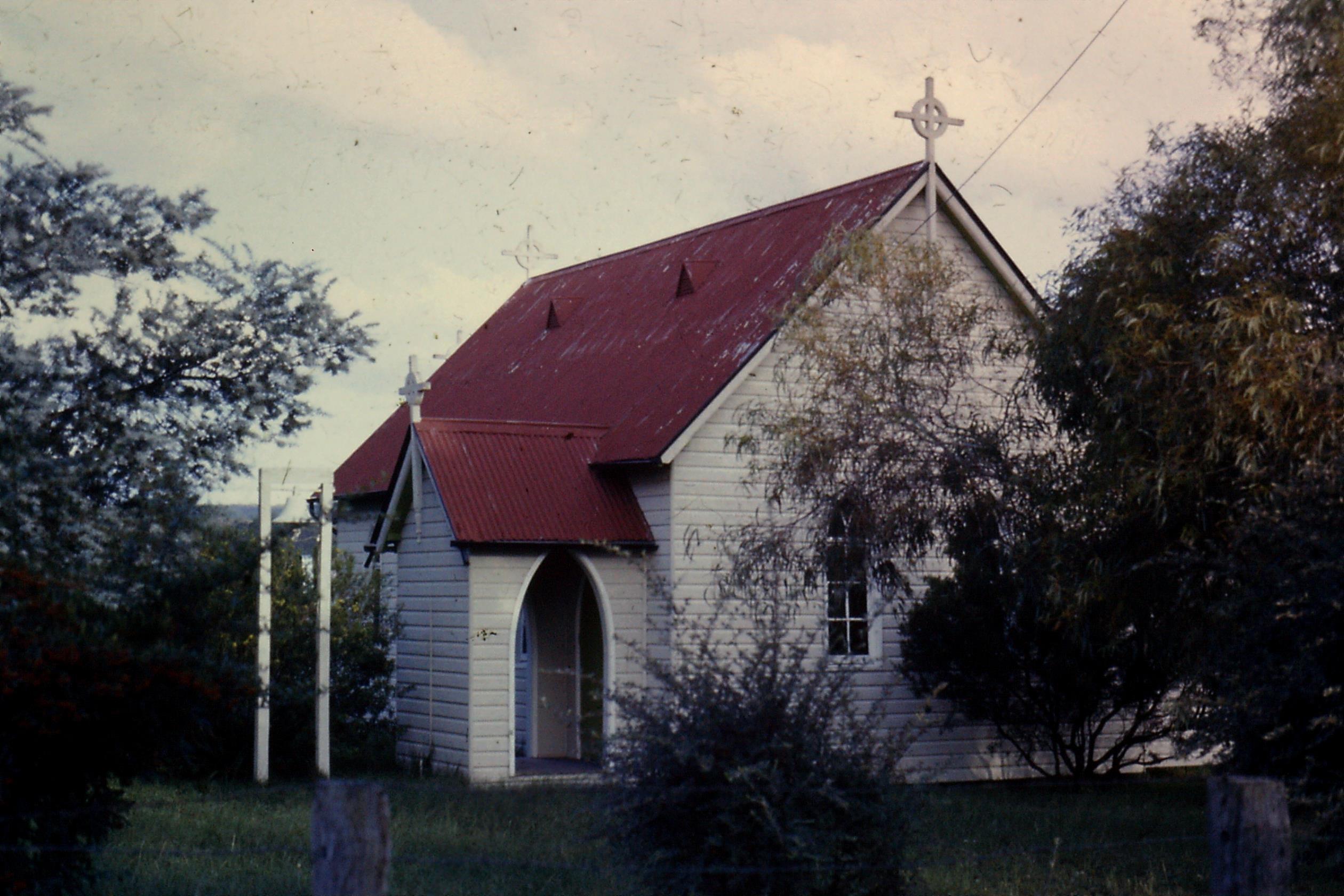 St Cuthbert's Ulan entry. Taken 1977