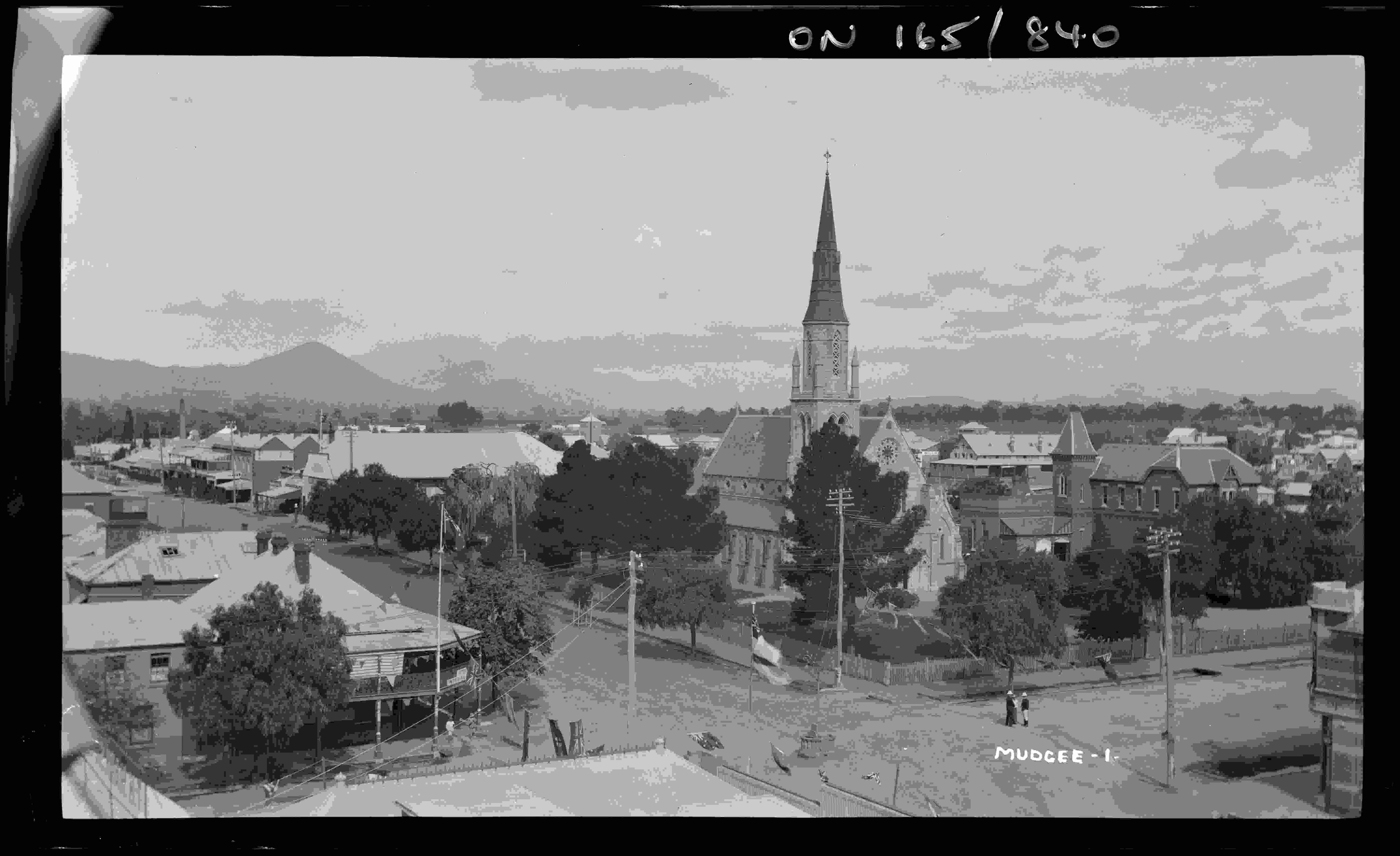 Market Street Mudgee and St Mary's Church