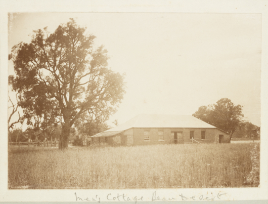 Men's Cottage Beaudesert 1913